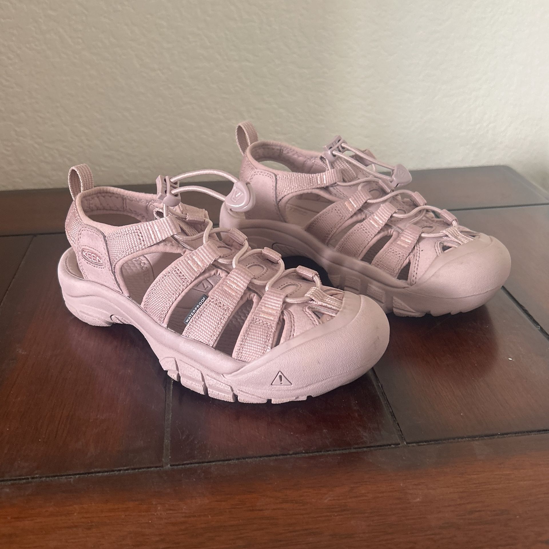 Women’s Sandals Keen