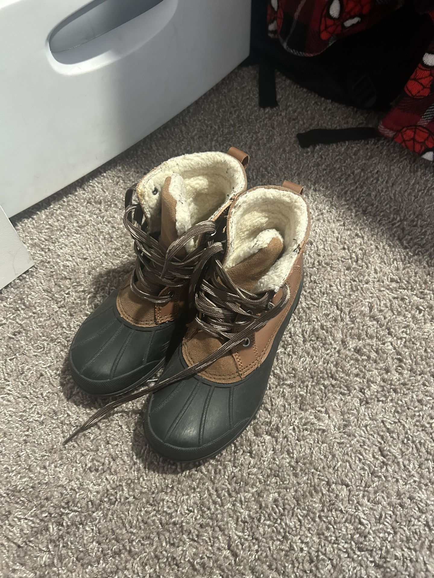 Boys Snow Boots Size 2