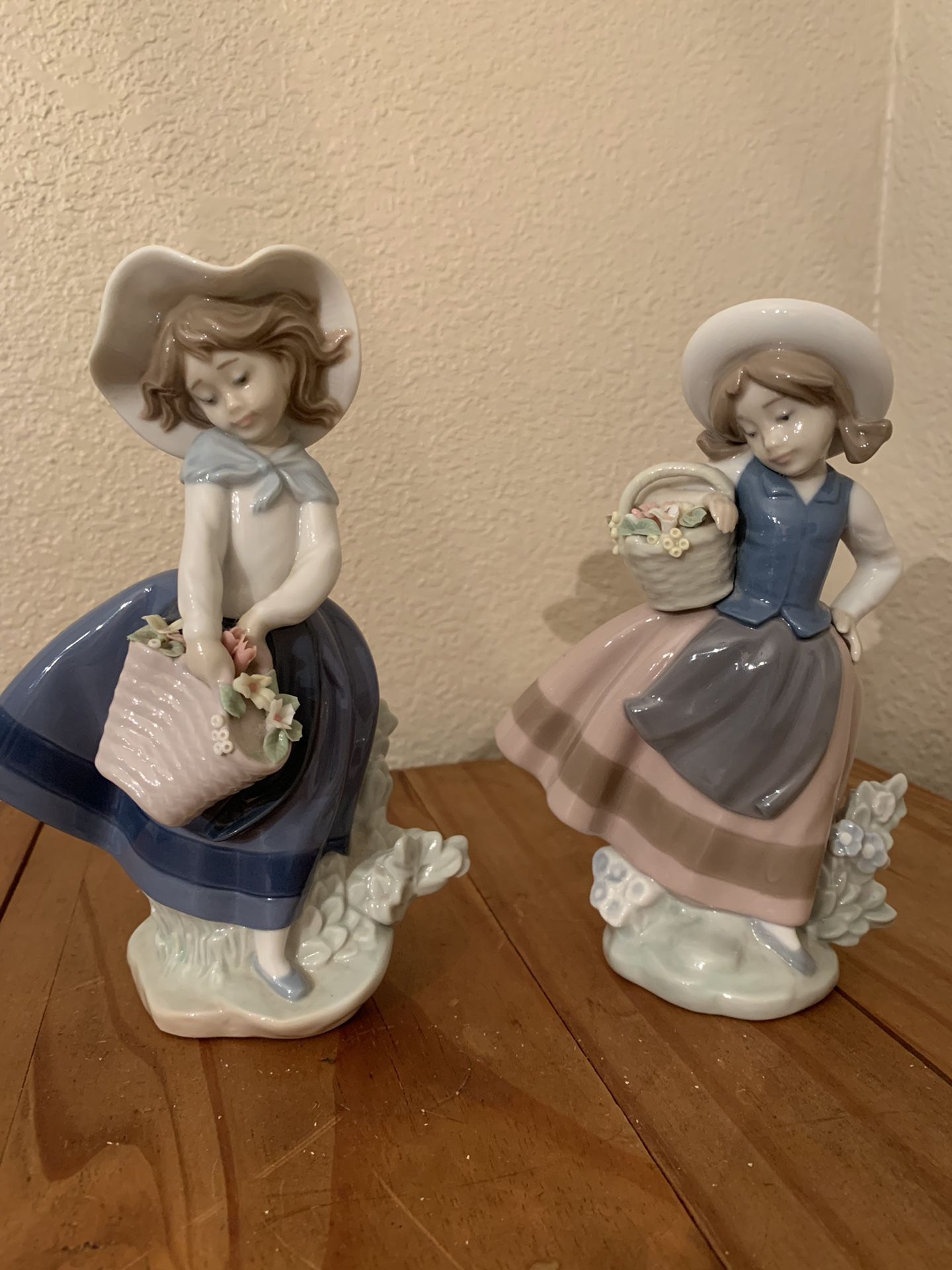 Two Girl’s Lladro Figurines