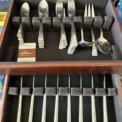 GORHAM DESIGN STUDIOS JAPAN TRISTAN 18/8