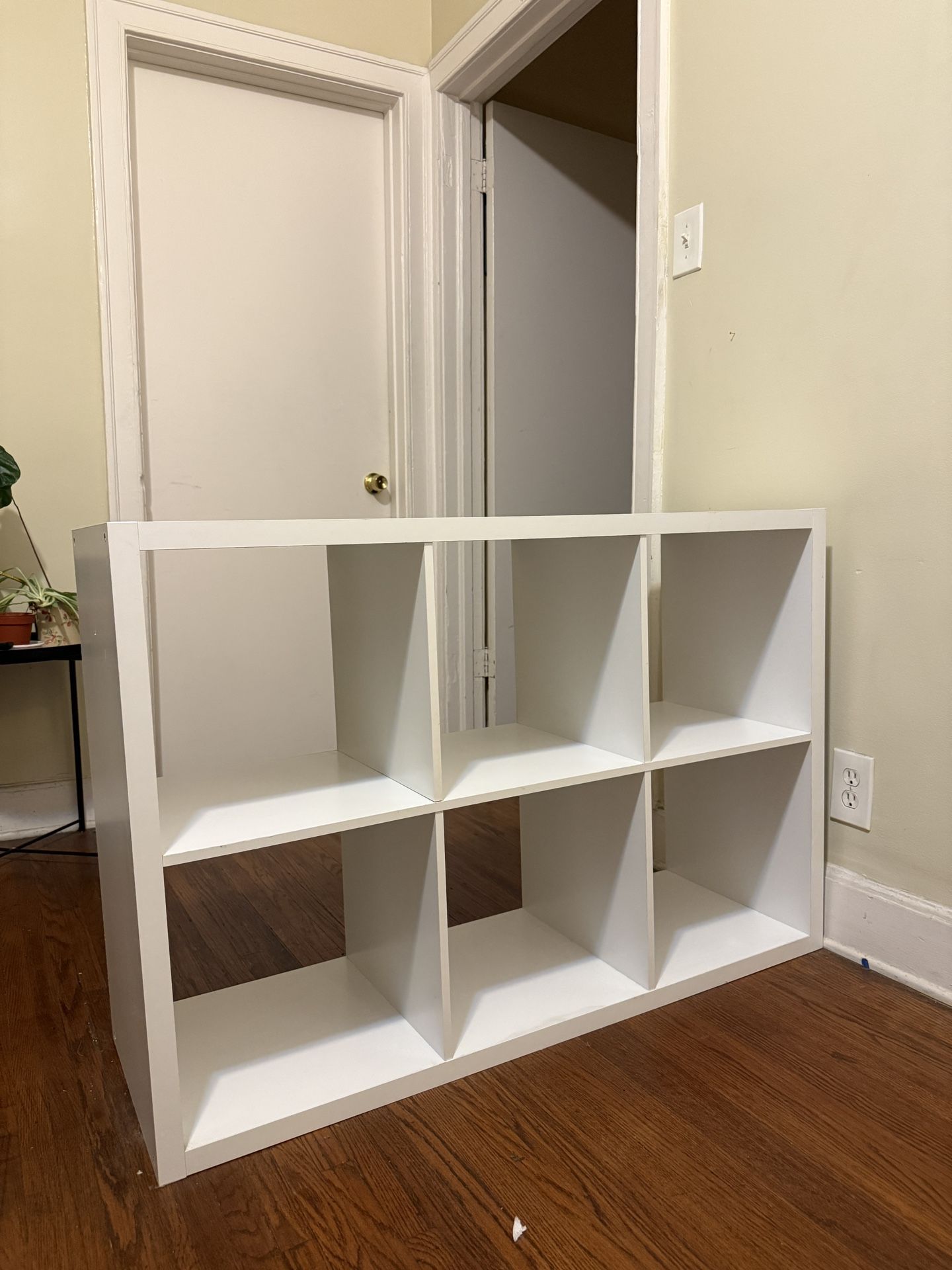 Cube Shelf