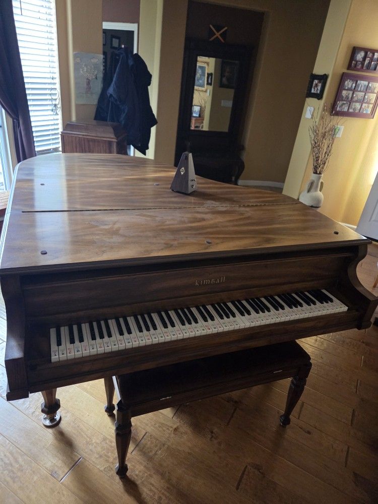 Grand Piano (Kimball)
