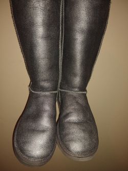 UGGs Authentic Australian Sheepskin Women's Boots