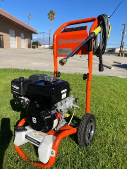 HUSQVARNA GAS 3100 PSI PRESSURE WASHER