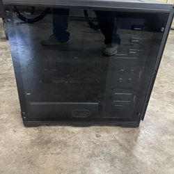 Phanteks Enthoo Pro M Tempered Glass ATX Mid Tower PC Case – Clean