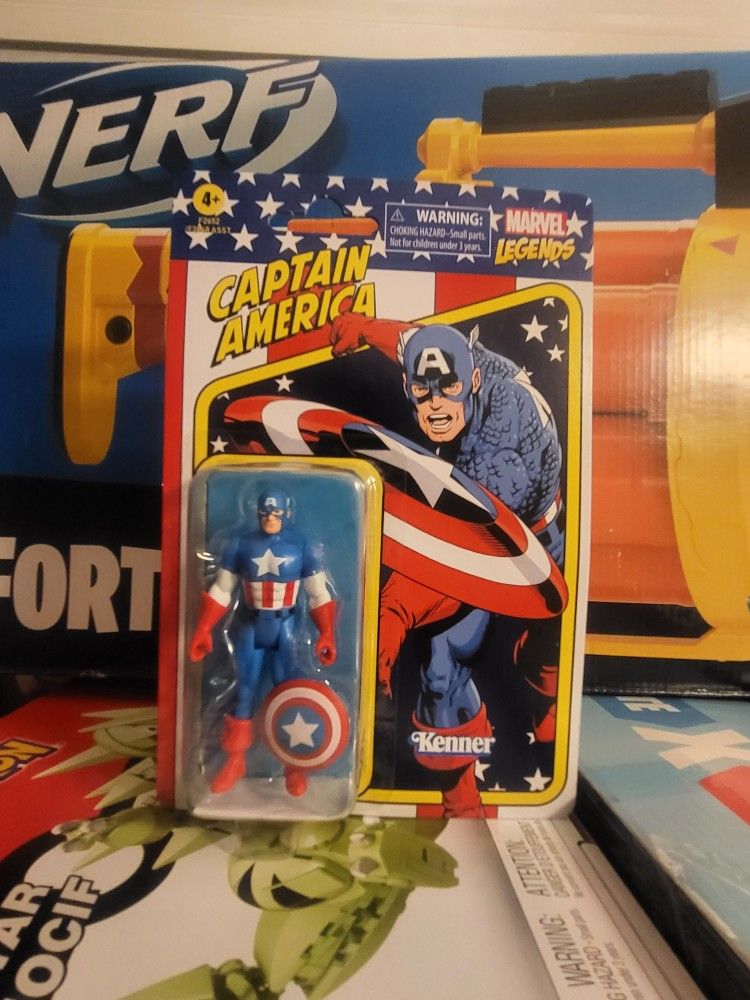 2021 Marvel Hasbro Kenner Legends Retro Captain America