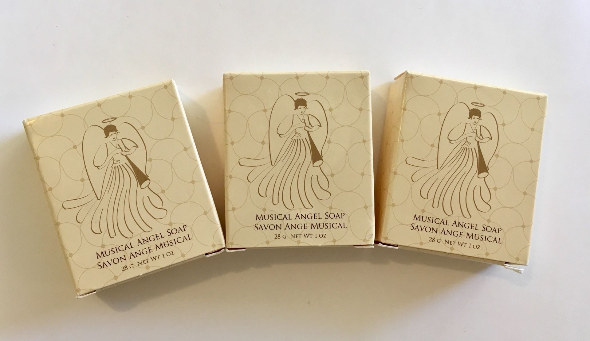 Avon Set of 3 Angel Decretive Soaps