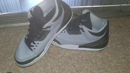 Wold grey 3s