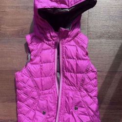 Girls Vest, Ivivva, 7Y, Double Sides  New condition 