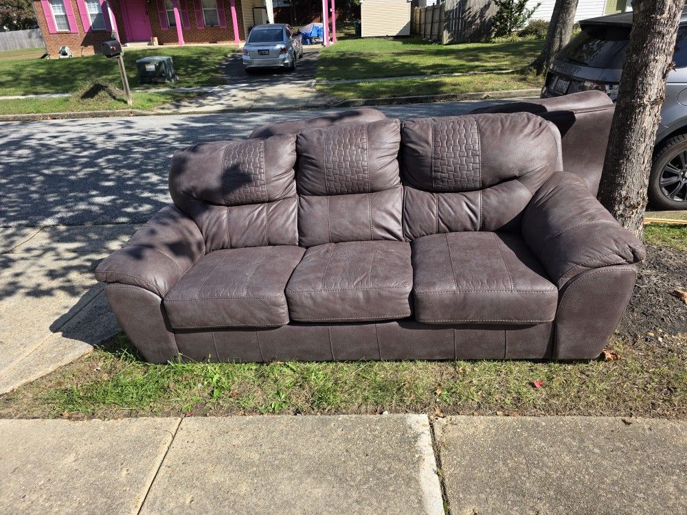 Brown 3 piece sofa and recliner armchairs