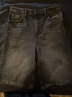 Cotton On Black jorts size 28 Brand New
