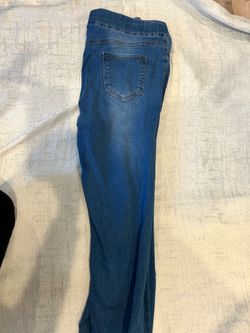 #25 - FREE JVINI Distressed Denim Pull-On Jeggings 1XL Mid Wash Stretch Skinny Jeans
