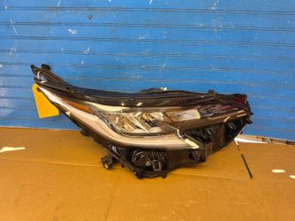 Sienna 2022 2023 2024 2025 2026 headlight
