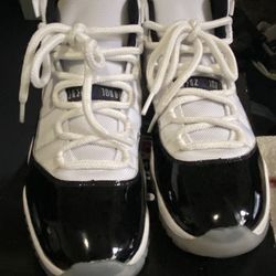 Air Jordan 11s Concords