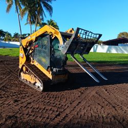 Bobcat Excavadora Volteo 