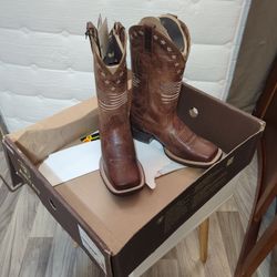 Ariat Womens Boots 6.5