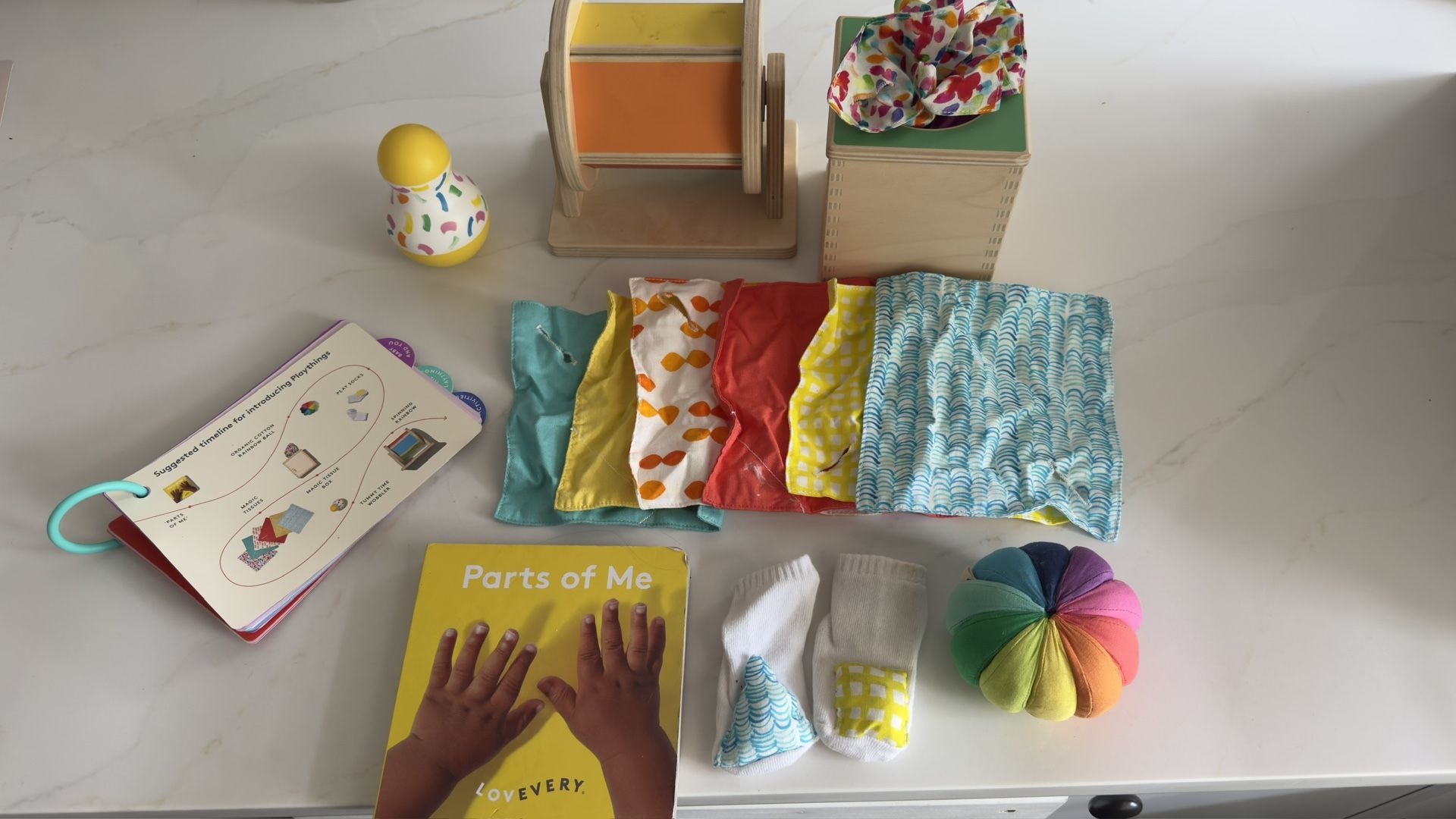 Lovevery Play kit - The Senser - 5-6 Months