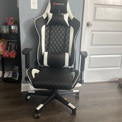 Goplus Gaming Chair 