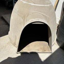 Dog House Iglo