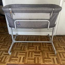 Koola Baby Bedside Bassinet Sleeper