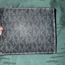 Men’s Michael Kors Bi-fold Wallet In Black