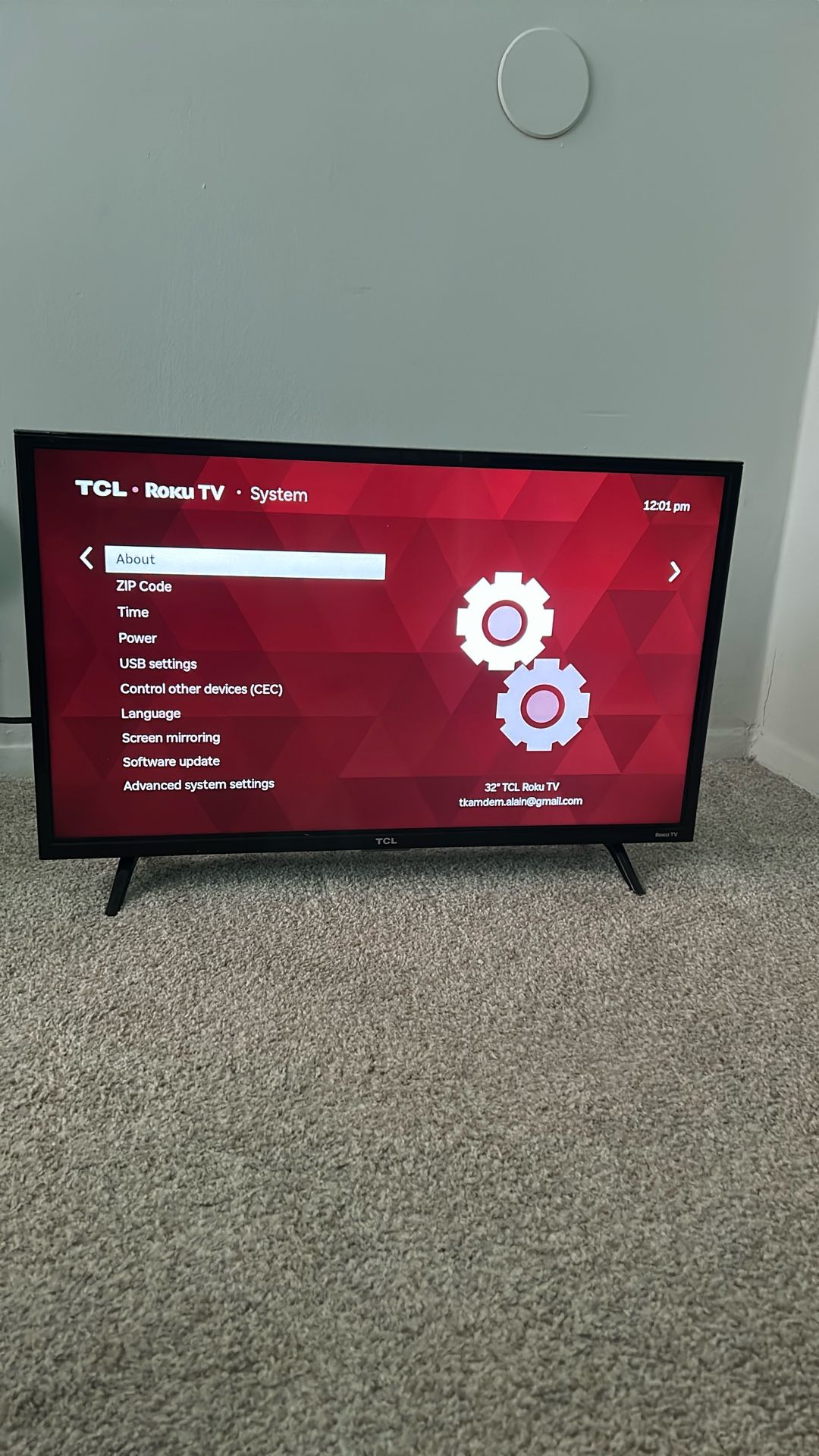 TCL Roku Tv 32 “