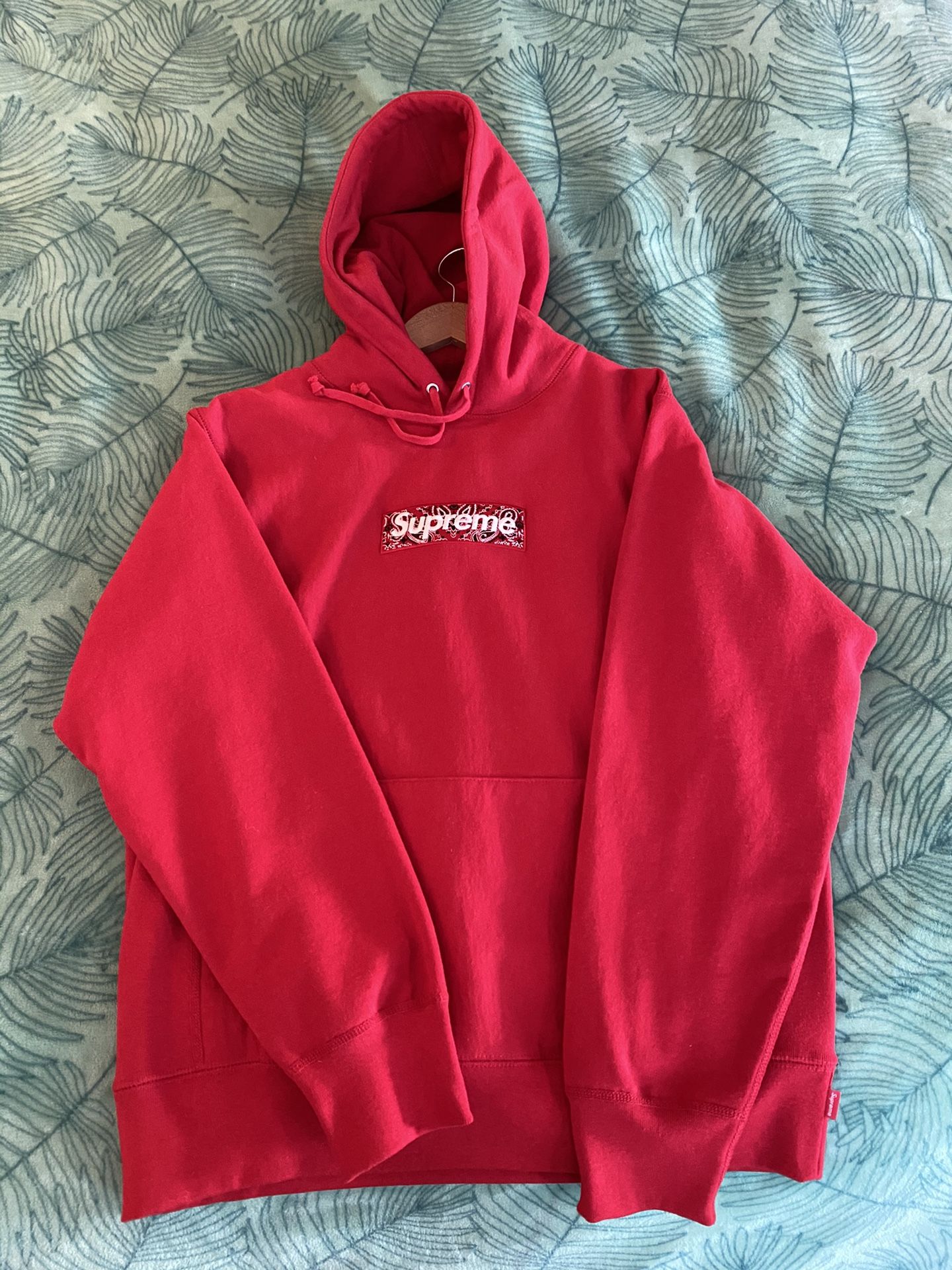 Supreme Bandana Box Logo