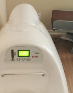 2020 Like New Vivo Infrared Red Jade Sauna 3ft Wide 1 Person - Scottsdale, AZ