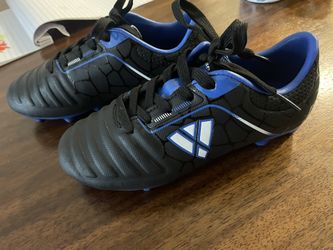 youth soccer cleats 