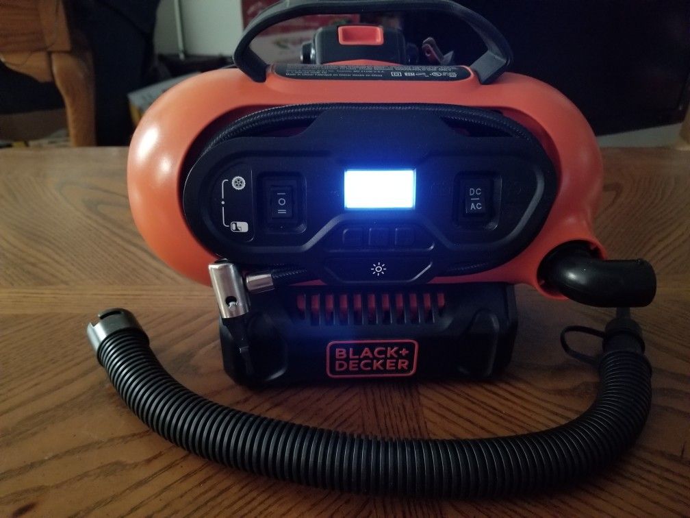 Black Decker 20 Volt Portable Air Compressor 