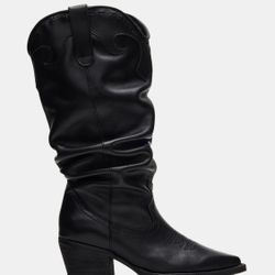 Brand new leather Boots - Women Size 7