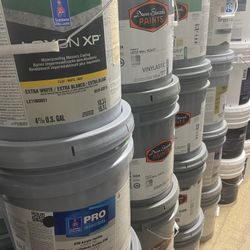 Pintura Y Material PAINT & Supplies 