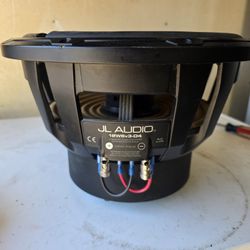 JL Audio 12W6v3-D4