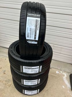 Royal Black - 245/45ZR17 