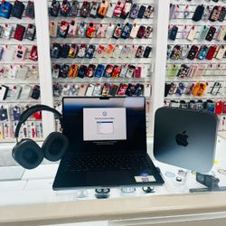 MacBook Air 15inch m2 256gb 8Ram