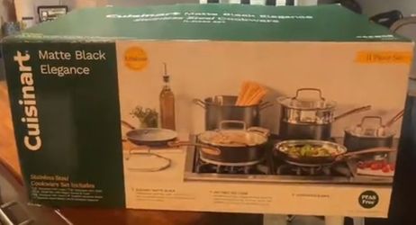 Cuisinart Matte Black Elegance 8-Piece Cookware Set