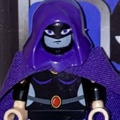 Raven Lego DC