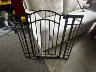 Baby/Pet Gate