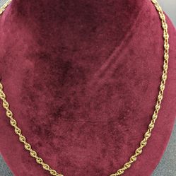 14k 22" Sold Puffy Gucci Necklace Total Weight 14.2g