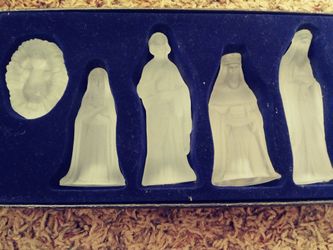 Vintage Neiman Marcus frosted nativity set