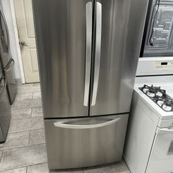 LG 33 Inch French Door Refrigerator Bottom Freezer Stainless Steel 25 Cu.ft