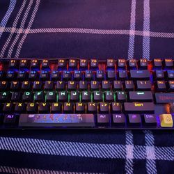 RED DRAGON K552 TKL *CUSTOM KEYS