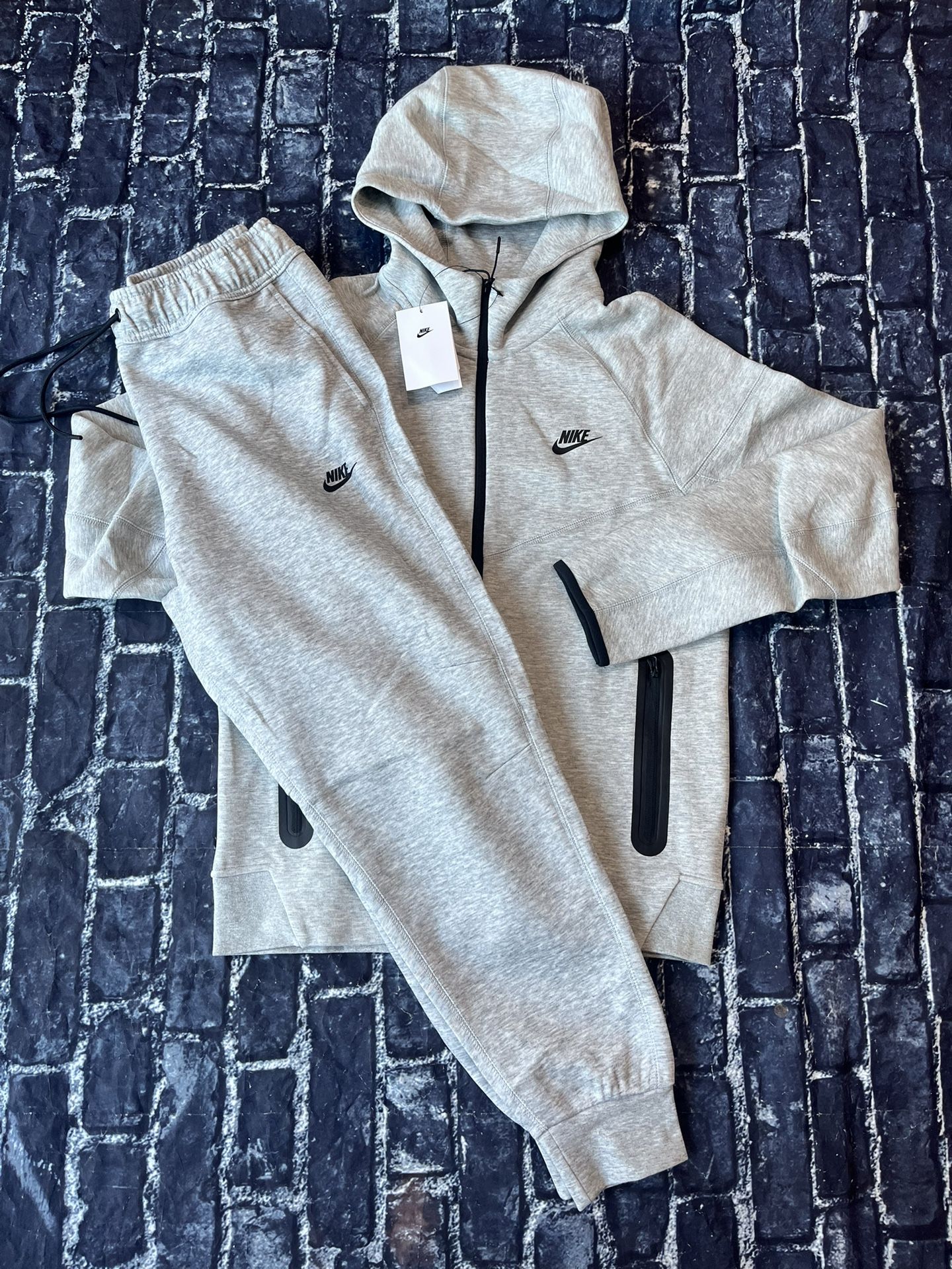 nike grey tech fleece set size medium