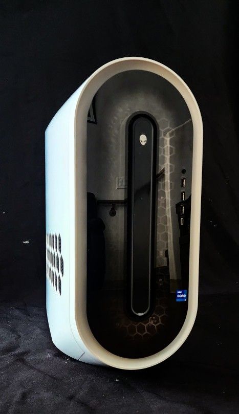 Alienware Aurora R15 Gaming Desktop