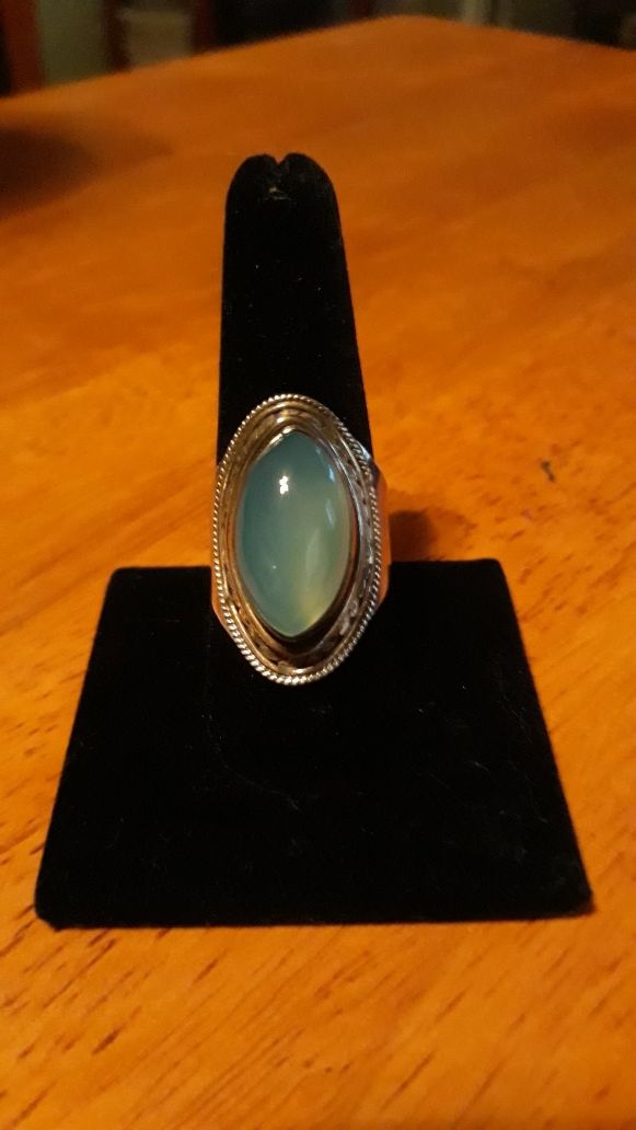 Beautiful Large Moonstone silver ring