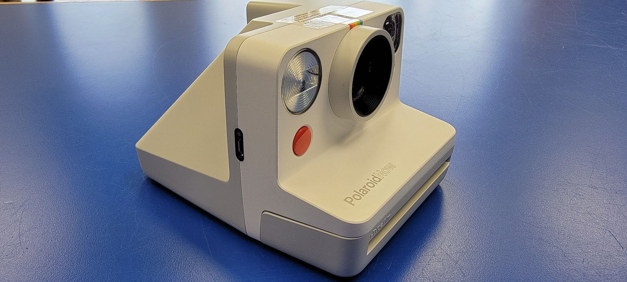 Polaroid Instant Camera 9027