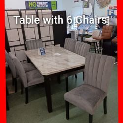 ✨ Beautiful Table With 6 Chairs 