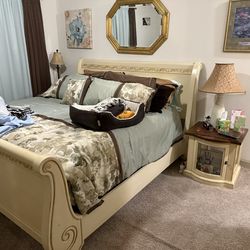 King Size Bed Set – Sealy Performance Mattress + Solid Wood Frame (Clean & Ready)