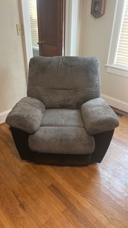 Recliner for sale - South Norfolk