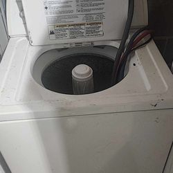 Washer Dryer Fridge Stove TWO Ac Units